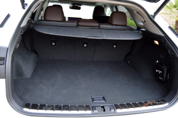 2016 lexus rx 450h cargo area