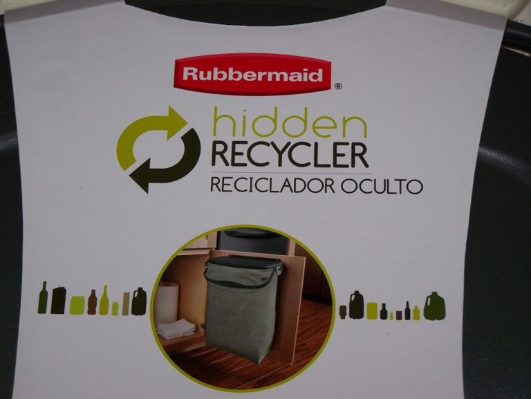 Rubbermaid Hidden Recycler Review and Giveaway