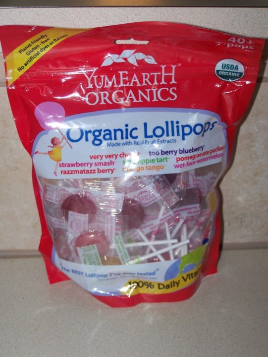 YumEarth Organics Lollipops Review and Giveaway