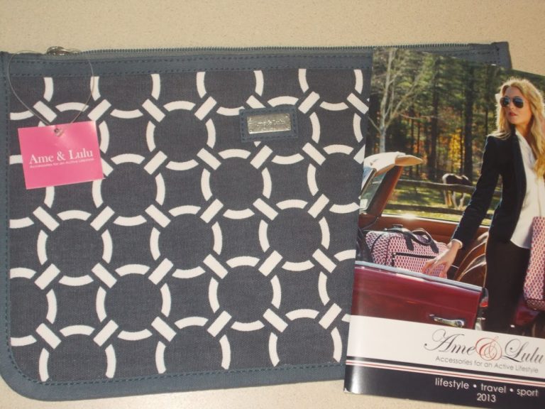 Ame & Lulu Bathing Suit Bag Review and Giveaway