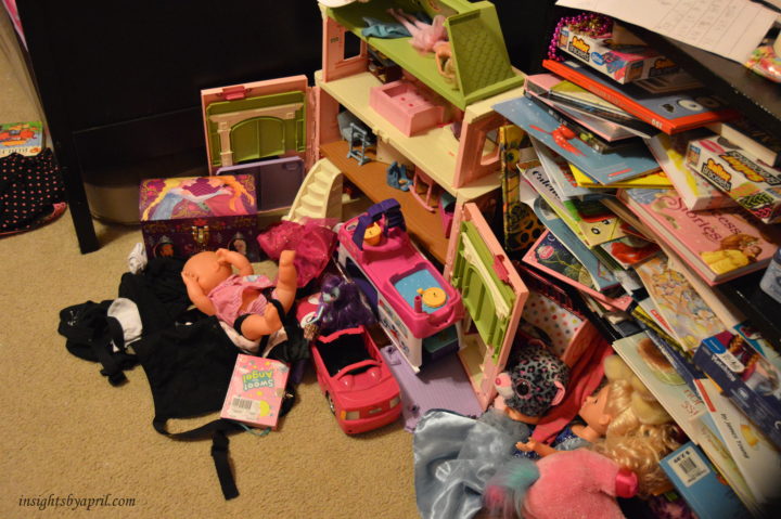 messy kids room