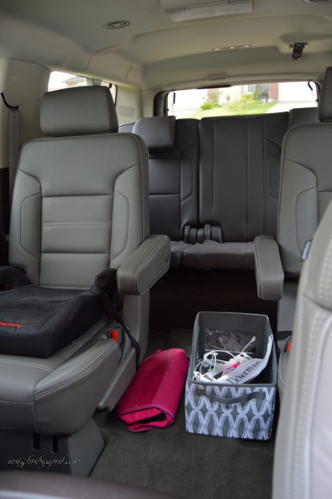 GMC Yukon Denali XL Rear seats