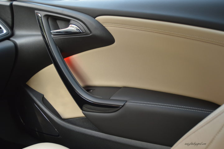 buick cascada leather door