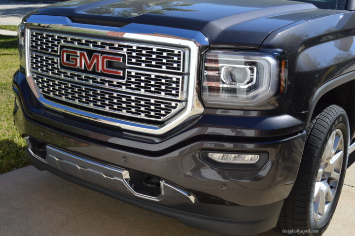 GMC Sierra Grill