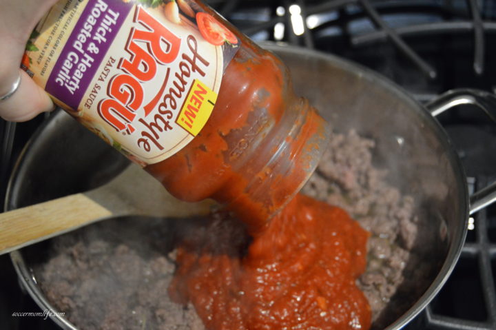 making-mediterranean-inspired-pasta