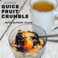 Quick Fruit Crumble with Almond Flour